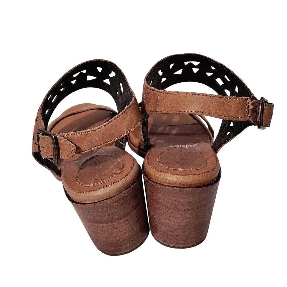 Ariat leather sandals